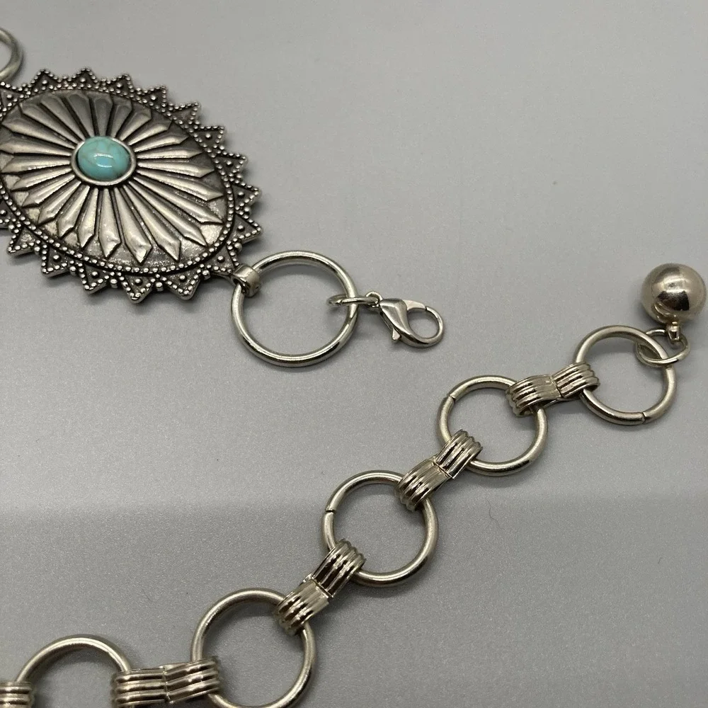 Southwestern Style Silver Tone And Faux Turquoise Concho Chain Belt 47
